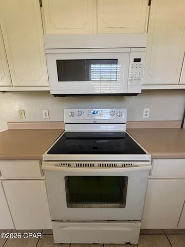 2632 Mashburn Road, Marianna, FL 32448