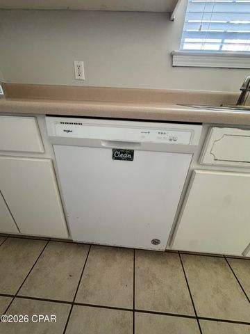 2632 Mashburn Road, Marianna, FL 32448