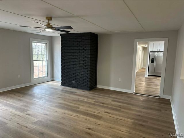 616 7th NW, Reform, AL 35481