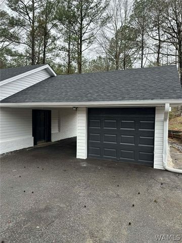 616 7th NW, Reform, AL 35481