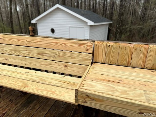 616 7th NW, Reform, AL 35481