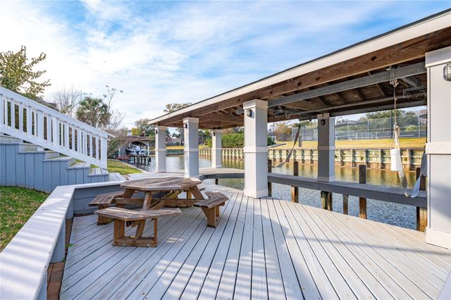 2538 Du Lac Trace, Seabrook, TX 77586