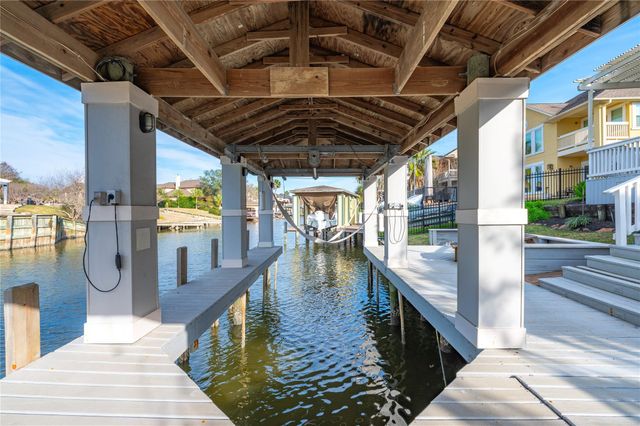 2538 Du Lac Trace, Seabrook, TX 77586