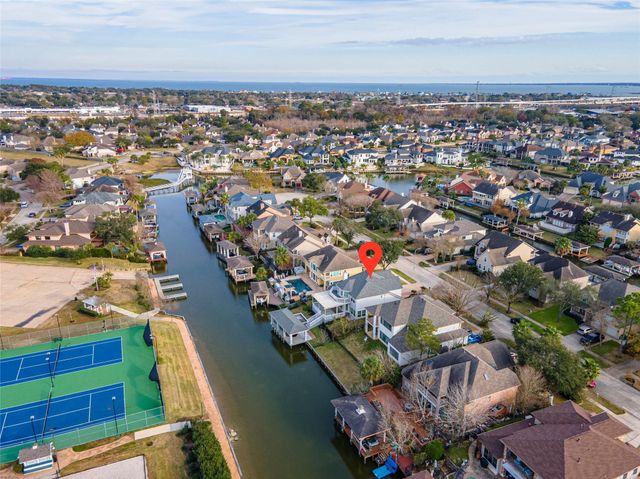 2538 Du Lac Trace, Seabrook, TX 77586