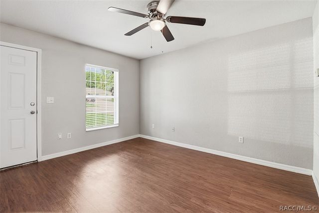 9271 N Peachtree Way, Citrus Springs, FL 34434