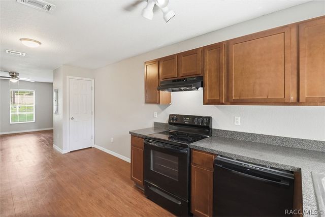 9271 N Peachtree Way, Citrus Springs, FL 34434