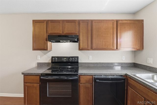 9271 N Peachtree Way, Citrus Springs, FL 34434