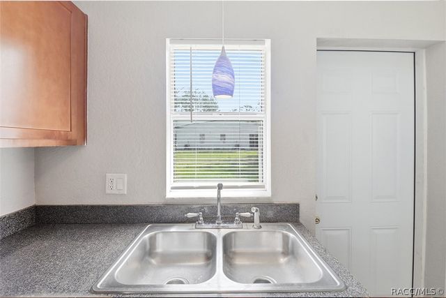 9271 N Peachtree Way, Citrus Springs, FL 34434