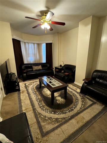 9530 117th Street, Richmond Hill S., NY 11419