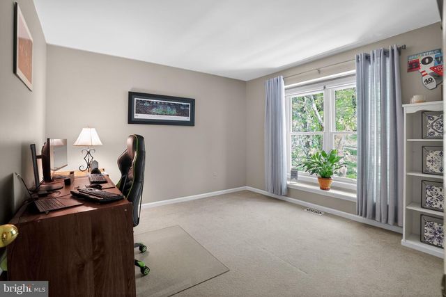 210 GYPSIE LN, West Chester, PA 19380