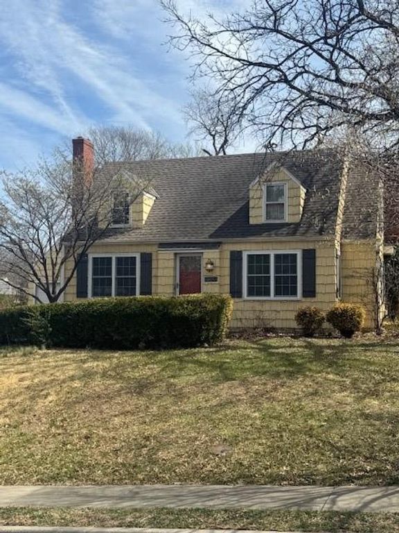 5831 WOODWARD Street, Merriam, KS 66202