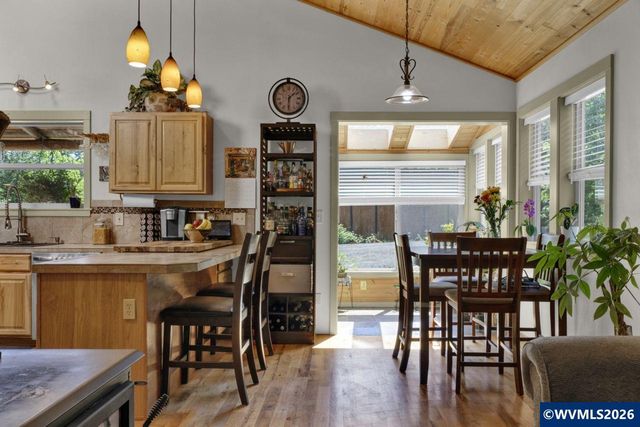 23830 Old Peak Rd, Philomath, OR 97370