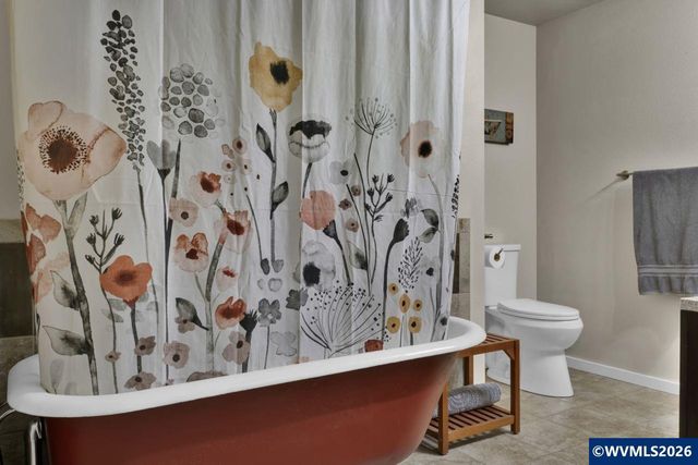 23830 Old Peak Rd, Philomath, OR 97370