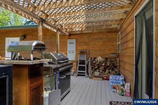 23830 Old Peak Rd, Philomath, OR 97370