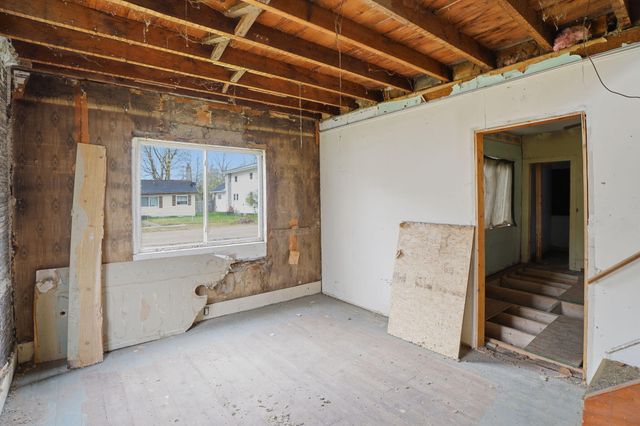 187 New Street, Galesburg, MI 49053