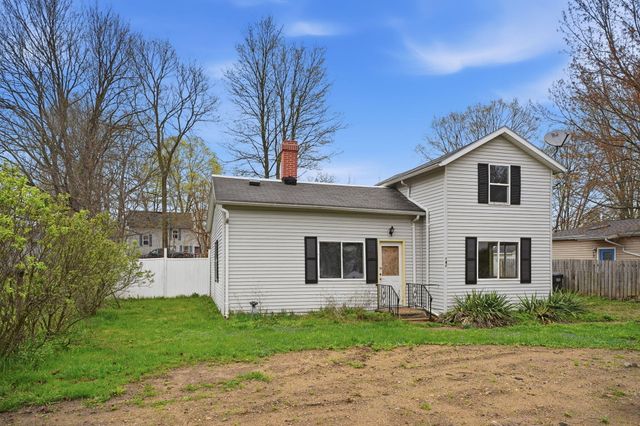 187 New Street, Galesburg, MI 49053