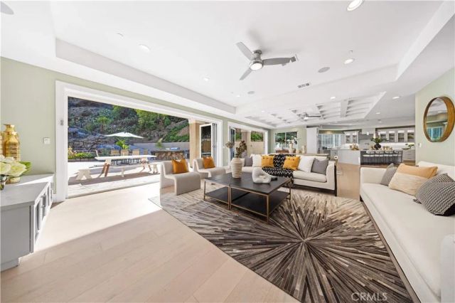 833 Silver Valley Trail, Walnut, CA 91789