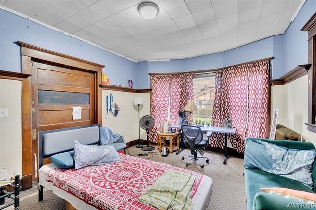 125 Winspear Avenue, Buffalo, NY 14214