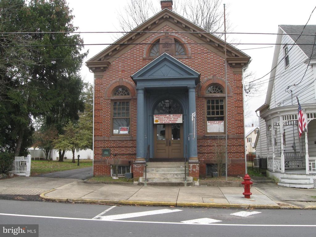 114 HANOVER STREET, Pemberton, NJ 08068