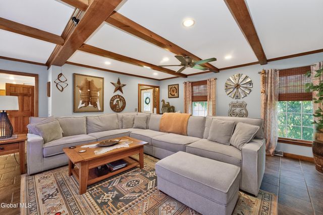 4 Stottle Lane, Glenville, NY 12302