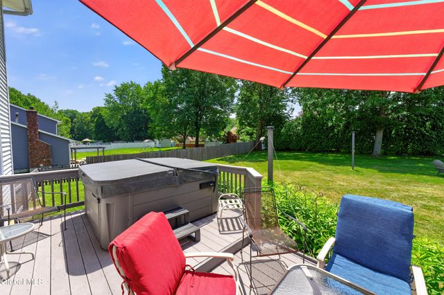 4 Stottle Lane, Glenville, NY 12302