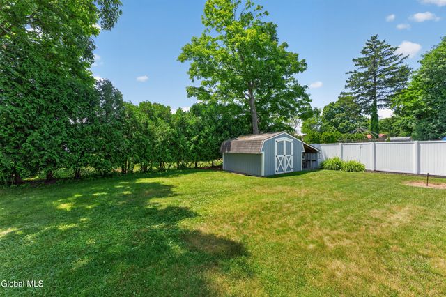 4 Stottle Lane, Glenville, NY 12302
