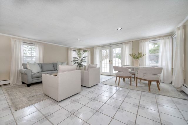 193 Vincent Rd, Dedham, MA 02026