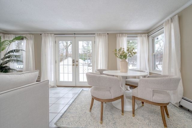 193 Vincent Rd, Dedham, MA 02026