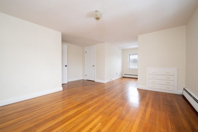 193 Vincent Rd, Dedham, MA 02026