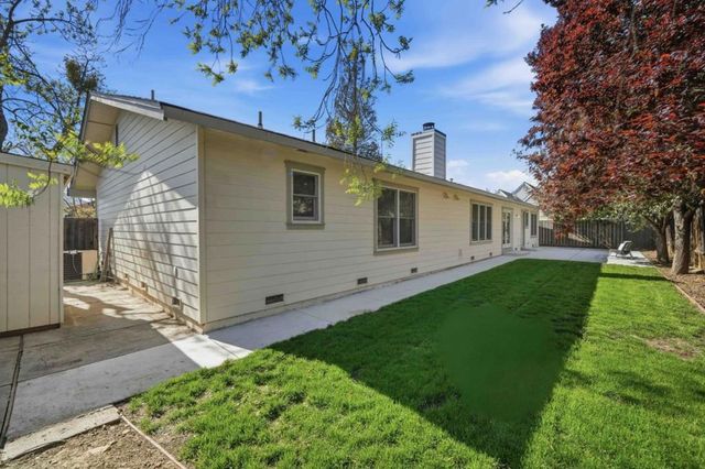 17266 James Lex Lane, Morgan Hill, CA 95037