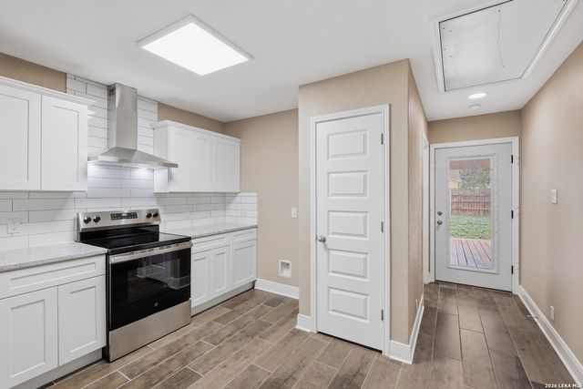 8723 Ludtke, San Antonio, TX 78221
