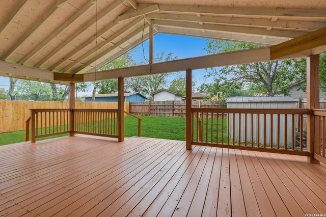 8723 Ludtke, San Antonio, TX 78221