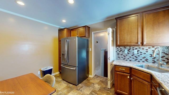 26671 Belleair Street, Roseville, MI 48066