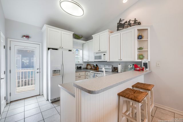1901 S Station St #121, Port Aransas, TX 78373
