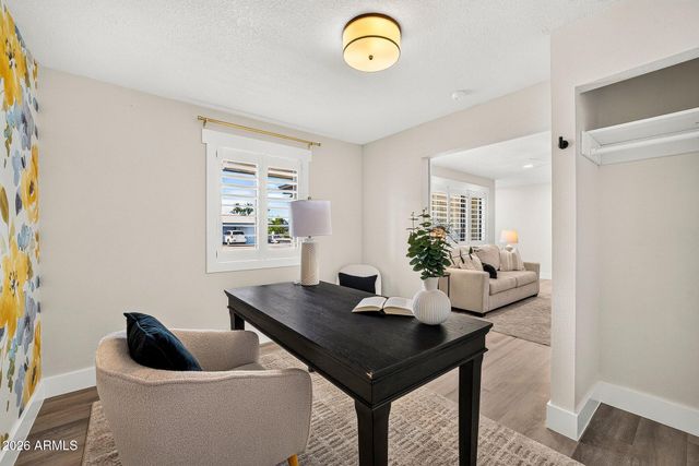 8302 E AVALON Drive, Scottsdale, AZ 85251