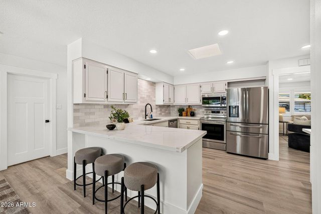 8302 E AVALON Drive, Scottsdale, AZ 85251