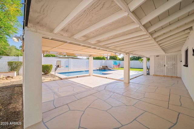 8302 E AVALON Drive, Scottsdale, AZ 85251