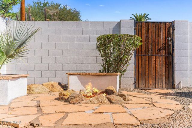 8302 E AVALON Drive, Scottsdale, AZ 85251