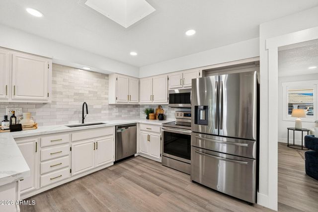 8302 E AVALON Drive, Scottsdale, AZ 85251