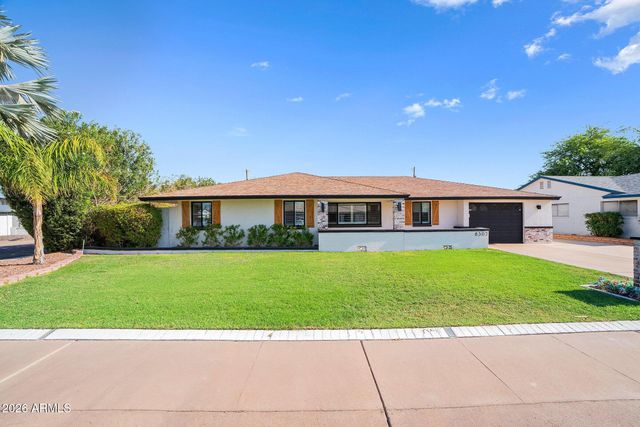 8302 E AVALON Drive, Scottsdale, AZ 85251