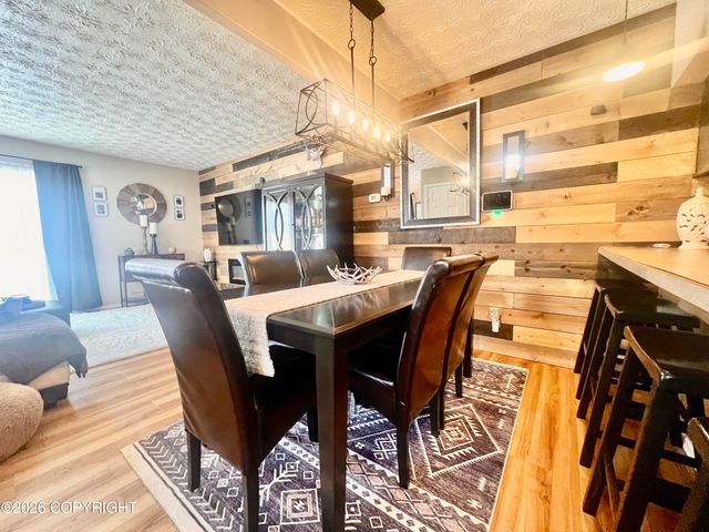 12043 Buttermilk Way, Eagle River, AK 99577