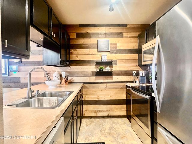 12043 Buttermilk Way, Eagle River, AK 99577