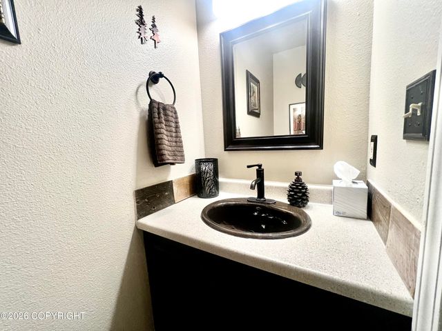 12043 Buttermilk Way, Eagle River, AK 99577