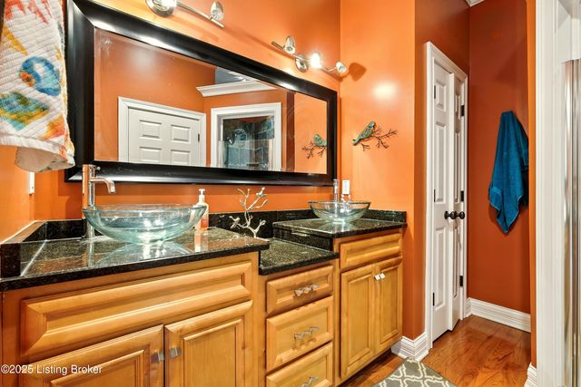 348 Lakeshore Dr, Leitchfield, KY 42754