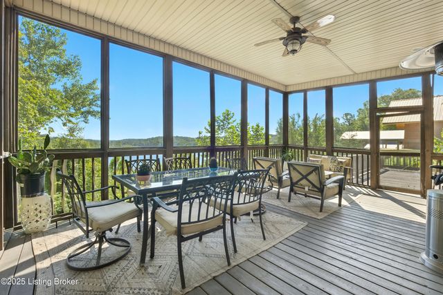 348 Lakeshore Dr, Leitchfield, KY 42754