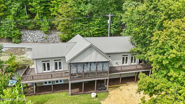 348 Lakeshore Dr, Leitchfield, KY 42754