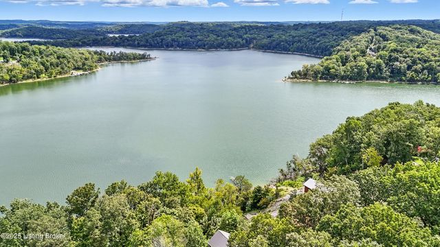 348 Lakeshore Dr, Leitchfield, KY 42754