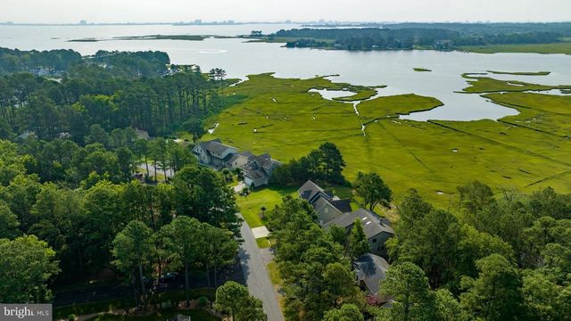 100 ROBIN HOOD TRL, Ocean Pines, MD 21811