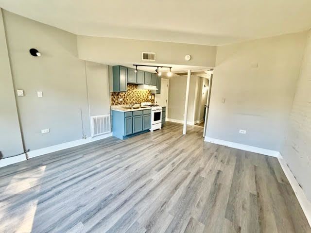 9211 S Laflin Street 1D, Chicago, IL 60620