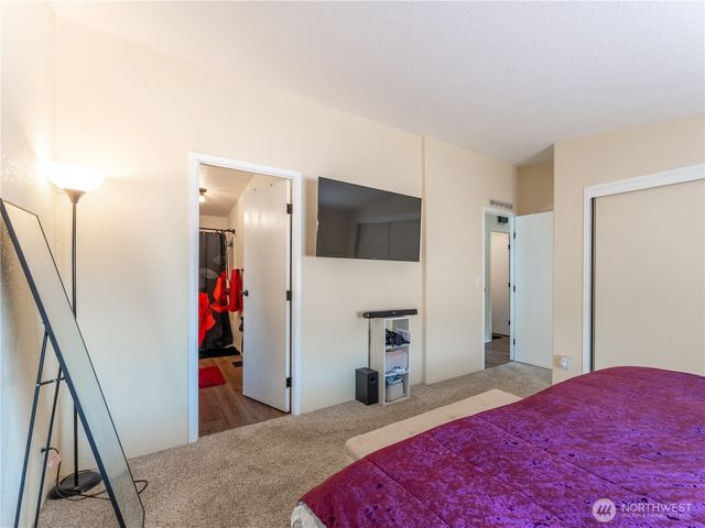 105 3rd Street SW, Rock Island, WA 98850